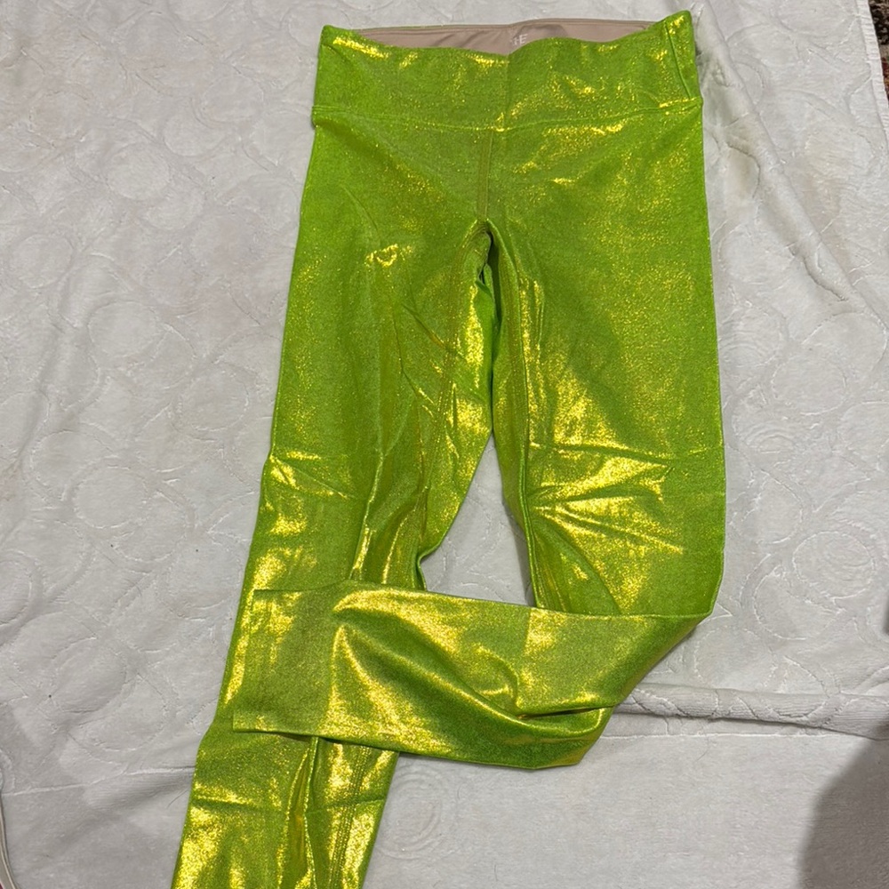 Heroine Sport Iridescent Green Performance Leggings